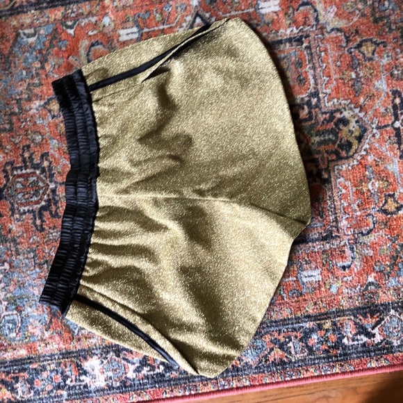 LAZY OAF NWT G.E.M. GOLD MEMBER SHORTS L - Picture 7 of 9